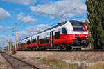 4746 503 verläßt als Schnellbahnzug 29509 den Bahnhof in Korneuburg. Die Aufnahme entstand am 14.10.2017.