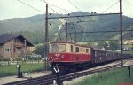 1099.13 trifft im Juni 1974 in Mariazell ein. Noch heute ärgert mich mein Anfängerfehler: Die ansich schöne Weichenlaterne verdeckt einen Teil der Lok.
