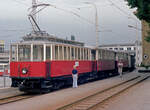 Innsbruck Stubaitalbahn Tw 1 (Grazer Wagen- und Waggonfabriksgesellschaft, vorm. Johann Weitzer 1909) Stubaitalbahnhof am 14. Juli 1978. - Scan eines Farbnegativs. Film: Kodak Kodacolor II. Kamera: Minolta SRT-101.