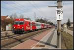 Steuerwagen 80-73 063 mit Wendezug in Pasching am 31.01.2019.