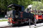 Lok 4  HANNAH  beim Wasser nehmen in der Endstation Seespitz am 17.06.2019. Alle Loks der Achenseebahn tragen auch noch Namen von Gemeinden, bei dieser Lok ist es  EBEN am Achensee .