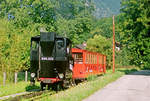 26. August 2001, Österreich, Schafbergbahn, Lok 999 202 auf Bergfahrt. In den Jahren 1992 bis 1996 erhielt die Österreichische Schafbergbahn zum Ersatz der aus den Jahren 1893 und 1894 stammenden Lokomotiven vier von SLM Winterthur gebaute Neubauloks (heute Z11 bis 14).
