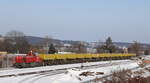 DH 1700.1 rauscht mit einem Wagensatz Abraumwagen in den Bahnhof Deutschlandsberg. 
15.02.2018