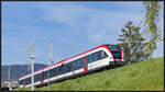 Es wird immer grüner im Land !  An diesem strahlenden 21.April 2023 verlässt ein GTW2/8 den Bahnhof Deutschlandsberg richtung Graz. 