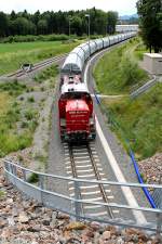 G8594 mit dem Leer-Perlkies-Gterzug bei der Ausfahrt aus der AB Leibenfeld am 10.06.2013