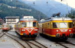 Triebwagenvielfalt bei der Montafonerbahn im August 1982 im Bahnhof Schruns. Rechts der 1950 für die Bad Eilsener Kleinbahn gebaute und nach deren Einstellung 1967 an die Montafonerbahn verkaufte ET 10.101. 1991 wurde er an Stern & Hafferl für den Einsatz auf der Lokalbahn Lambach-Haag weiterveräußert. In der Mitte und links im Hintergrund die ET 10.103 und 10.104. Die Triebwagen wurden 1935 von Lindner in Ammendorf als VT 63 905 und 907 für die DR gebaut und 1961 ins Montafon verkauft. Dort wurden sie zu Elektrotriebwagen umgebaut und bis 2008 zwischen Bludenz und Schruns eingesetzt.