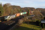 Wiesaucontainer mit  Ludwig van Beethoven  Vectron 193 218 in Jößnitz Richtung Hof. Aufgenommen wurde der DGS 52711 am 10.12.2016