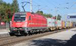 SZ 541-108 am 04.10.2013 mit dem SLB  Kaindlzug  61825 (Liefering - Httau Terminal) bei der Durchfahrt in Elsbethen.
