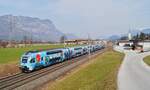 Auch die  Klima-Westbahn  4010 028 kann immer wieder in Tirol angetroffen werden. Am 29. Februar 2024 war die Doppelstock-Werbeeinheit für die WB 960 (Wien Westbahnhof - Innsbruck Hbf) zuständig, die auf die Minute pünktlich kurz vor dem Halt in Wörgl Hbf bei Kastengstatt aufgenommen wurde.