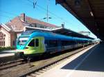 FLIRT ET 427 und ET 429 stehen am Fr., 4.06.2010 ...