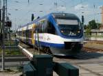 ostseelandverkehr-gmbh-ola OLA-Triebwagen 0006 kommt von B�tzow und verlie� den Bahnhof G�strow am 03.Juli 2010 um nach Ueckerm�nde Stadthafen zufahren.