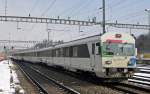 Einfahrt des Voralpenexpress nach Luzern, am 12.03.10 in Arth-Goldau mit ...