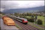 Ein IR nach Genf f�hrt hier zwischen Brig und Visp, ...