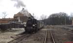 An einem trüben Februartag 1989 wartet eine Px 48 im Bahnhof Zaniemysl auf die Abfahrt nach Sroda.