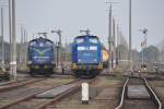 KOSTRZYN nad Odrą (Woiwodschaft Lebus), 12.10.2012, die polnische Diesellok SM42-1155 von PKP Cargo und die deutsche Diesellok 293 026-1 der Fa. PRESS einträchtig bei der Arbeit