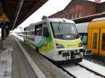 SA 105-102 wartet am 14.02.2013 im Bahnhof Forst/Lausitz auf seine Abfahrt in Richtung Tuplice(Polen)