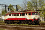  25.04.2009, Auf dem Bahnhof in Jelenia Gora/Hirschberg wartet die E-Lok EP07 1001 auf den nächsten Einsatz.