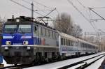 EP09 037 mit EC 105 aus Warszawa Wschodnia nach Wien Westbahnhof in Katowice Pitrowice (02.04.2013)