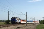 EP09-015 mit dem Zug EIC 111 aus Praha hl.n.(Tschechien)nach Warszawa Wsch.(Warschau Ostbhf)bei Tychy(Tichau)am 04.08.2013.