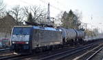 DB Cargo Deutschland AG mit der polnischen MRCE Dispo  ES 64 F4-453  [NVR-Number: 91 51 5170 027-4 PL-DISPO] und einem kurzen gemischten Güterzug Richtung Frankfurt/Oder am 14.02.19 Berlin-Hirschgarten.