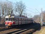 Elektrotriebzug EN57-996 als Regionalzug nach Toruń Główny, am 23.2.2014 kurz vor der Einfahrt in Poznan Garbary.