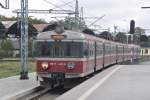 WROCŁAW (Woiwodschaft Niederschlesien), 10.10.2012, EN57-1441 rb nach Poznań Gł. bei der Einfahrt