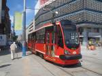 Linie 7 (Waggon 725) der Straßenbahn Kattowitz am Ring/Rynek (ex Friedrichsplatz) am 2.