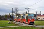 Konstal 105Na Wagen 530 als Linie 27 auf der Endhaltestelle  Kazimierz Grniczy Pętla  (28.10.2013)