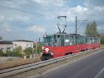 Das ist die alte typische Straenbahn. Hier verkehrt sie in Sosnowiec fr die Linie 27.(aufgenommen im Sommer 2006)