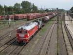 M62-584 und TEM2-198 mit einem Kesselzug am 12.08.2008 in Małkinia.