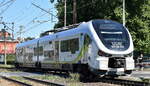 Polregio sp. z o.o. mit dem PESA Link Triebzug  SA139-032/600-20 029A  (PL-PREG 91 51 2720 166-8 ) bei der Einfahrt am 06.09.23 Bahnhof Kostrzyn nad Odrą.