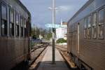 TAVIRA (Distrikt Faro), 17.02.2010, rechts ein Regionalzug nach Vila Real de Santo António, links ein Regionalzug nach Faro