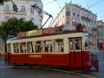 Ein Remodelado, hier die rote Variante für die touristische Bergtour durch Lissabon.