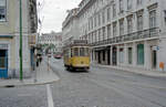 Lisboa / Lissabon CARRIS SL 36 (Tw 721) Rua Bernadino Costa (?) im Oktober 1982. - Scan eines Farbnegativs. Film: Kodak Safety Film 5035. Kamera: Minolta SRT-101.