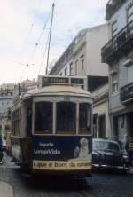 Lisboa / Lissabon SL 12 (Tw 715) im Oktober 1982.