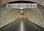 Eine Orgie in Marmor und Kacheln: unterirdischer Gang im großzügig dimensionierten Umsteigebahnhof  Saldanha . Lissabon, 20.9.2014