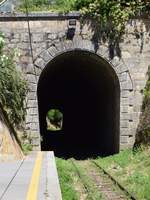 Der Tunnel bei Mirandela ist gerade und nicht besonders lang. Deshalb kann man hindurch sehen. Foto vom 07.06.2017.