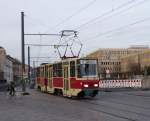 Auf seiner Fahrt zum Hauptbahnhof erreicht TW 001 den Alten ... Auf seiner Fahrt zum Hauptbahnhof erreicht TW 001 den Alten ...