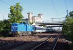 204 022-2 der Press zieht am Morgen des 05.05.2010 den, ...