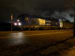 253 015 rangiert den Holzzug in richtung Egger 
(Wismar)am 17.11.2010 ...