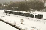 Presnitztalbahn Winterdampf im Oktober, das ist bei uns im Erzgebirge nichts ungew�hnliches! Die s�chsische IK No 54 ist am 17.10.09 im dichten Schneetreiben zwischen Schmalzgrube und Hp Forellenhof unterwegs.
