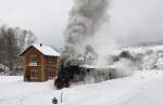 Presnitztalbahn 99 4511 verl�sst am 13.02.2010 mit gro�er Lautst�rke den Bahnhof Steinbach.