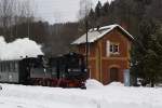99 542 passiert am 28.02.2010 das Steinbacher Wasserhaus.  ...