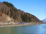 Dispolok ES 64 U2 mit G�terzug bei Staatgrenze zwischen Kufstein ...