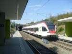 Hier f�hrt RABe 521 ...  Stephan Eufinger 02.10.2011