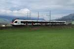 Am 27.3.10 f�hrt der RABe 523 007-3 von Steinen Richtung ...