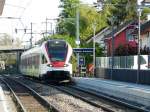 rabe-523-flirt SBB - Triebzug RABe 523 032-6 bei der einfahrt in den Bahnhof Dornach-Arlesheim am 29.04.2010