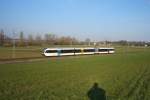 Gerade in T�gerwilen-Gottlieben abgefahren, f�hrt die S3 nach Schaffhausen weiter. ...