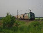 Mit dem letzten Abendlicht kam noch 185 543-6 und einem ... Mit dem letzten Abendlicht kam noch 185 543-6 und einem ...