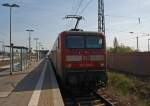 143 932-2 schiebt am ...  Armin Schwarz 13.04.2011